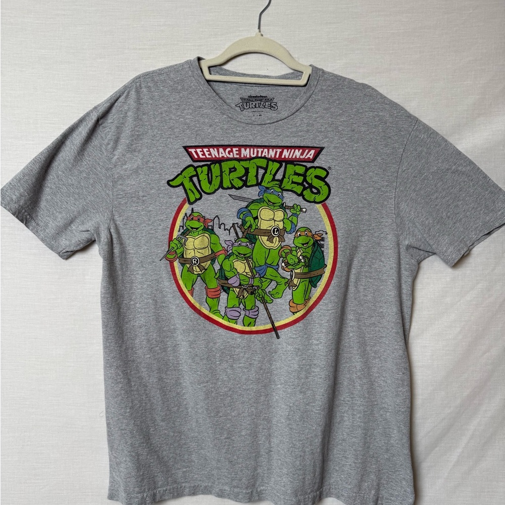 Teenage Mutant Ninja Turtles 2023 Nickelodeon Gray Graphic Tee Size L